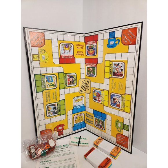 Trust Me Board Game by Parker Brothers- Vintage Board Game- Family Game Night - Picture 4 of 4
